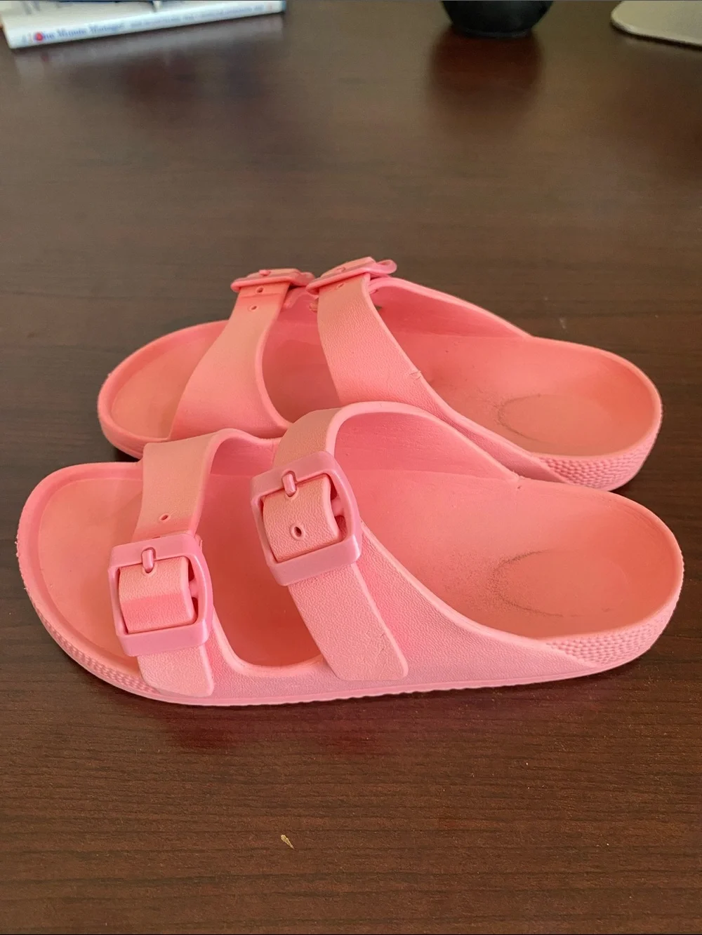 Gap Pink girls slip on slide size 1/2
